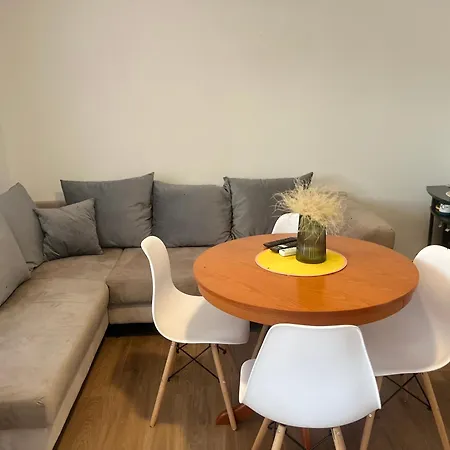 Apartments B&B Appartamento Povljana
