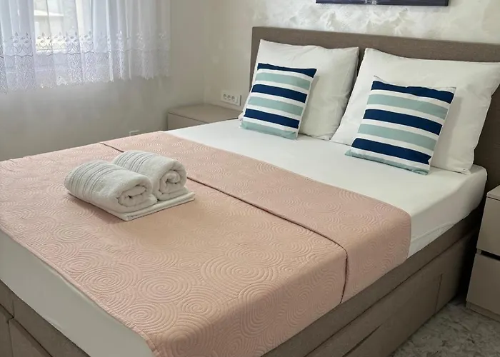 Apartments B&B Διαμέρισμα *