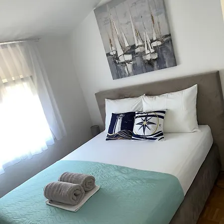 Apartments B&B Povljana